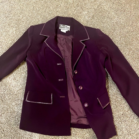 Purple Blazer - Picture 1 of 1